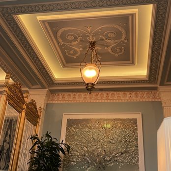 The Lanesborough - Hotels Near Me - London, XGL