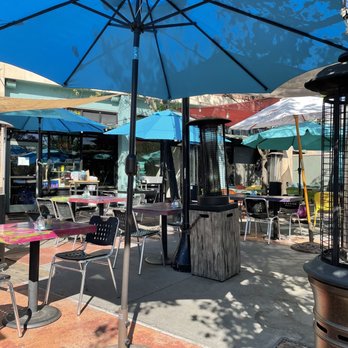 Tres Hermanas - Patio in a warm spring day - Mexican Near Me - Davis, California Tres Hermanas - Patio in a warm spring day - Mexican Near Me - Davis, California