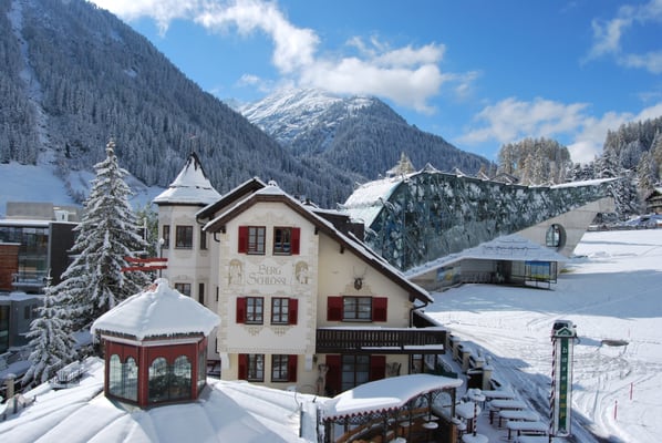 Hotel Bergschlössl by null