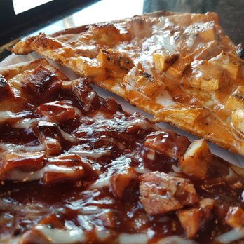 Nonna's Pizzeria - Chicken Specialty Pizzas - Pizza Near Me - Staten Island, New York