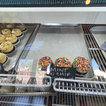 FKN Bread - Cupcakes - Bakeries Near Me - San Juan Capistrano, California FKN Bread - Cupcakes - Bakeries Near Me - San Juan Capistrano, California