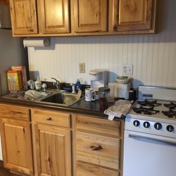 Sisko's Pine Point Resort - Little kitchen area