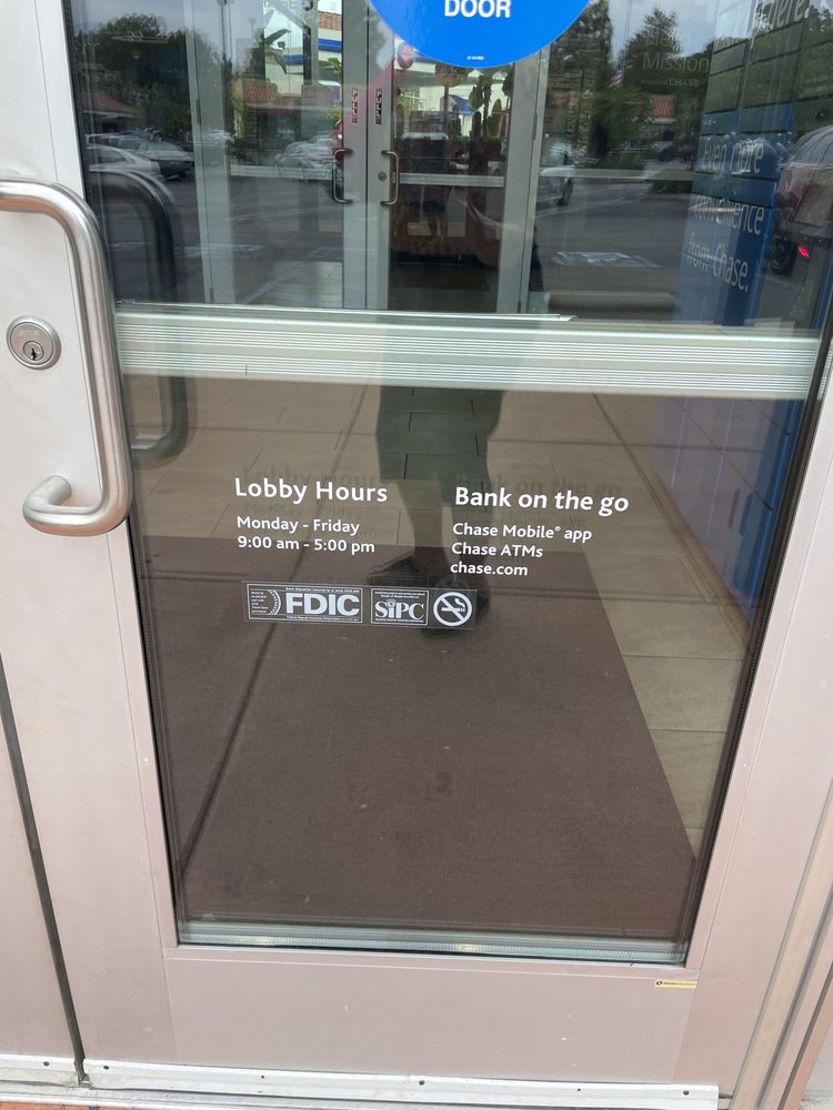 CHASE BANK Updated September 2024 18 Reviews 25112 Marguerite Pkwy, Mission Viejo