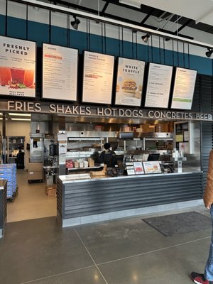 Shake Shack Vernon Hills by null