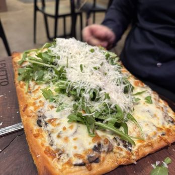 Levetto - Pizza - Italian Near Me - Thornhill, Ontario Levetto - Pizza - Italian Near Me - Thornhill, Ontario