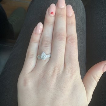 Lalu'a Nails & Spa - manicure - Nail Salons Near Me - Silver Spring, Maryland