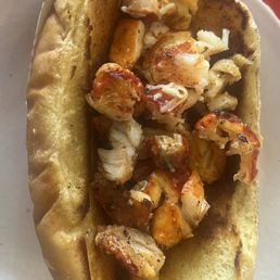 Grilled Lobster Roll Grilled Lobster Roll