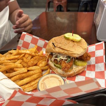 Underdog Hot Chicken - Chicken Wings Near Me - Boston, Massachusetts