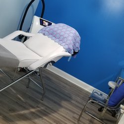202° Below Cryotherapy - Enjoy a relaxing facial or recieve a spot treatment