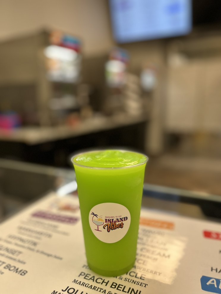 ISLAND VIBES DAIQUIRIS TO GO Updated July 2024 10 Photos 20172 US