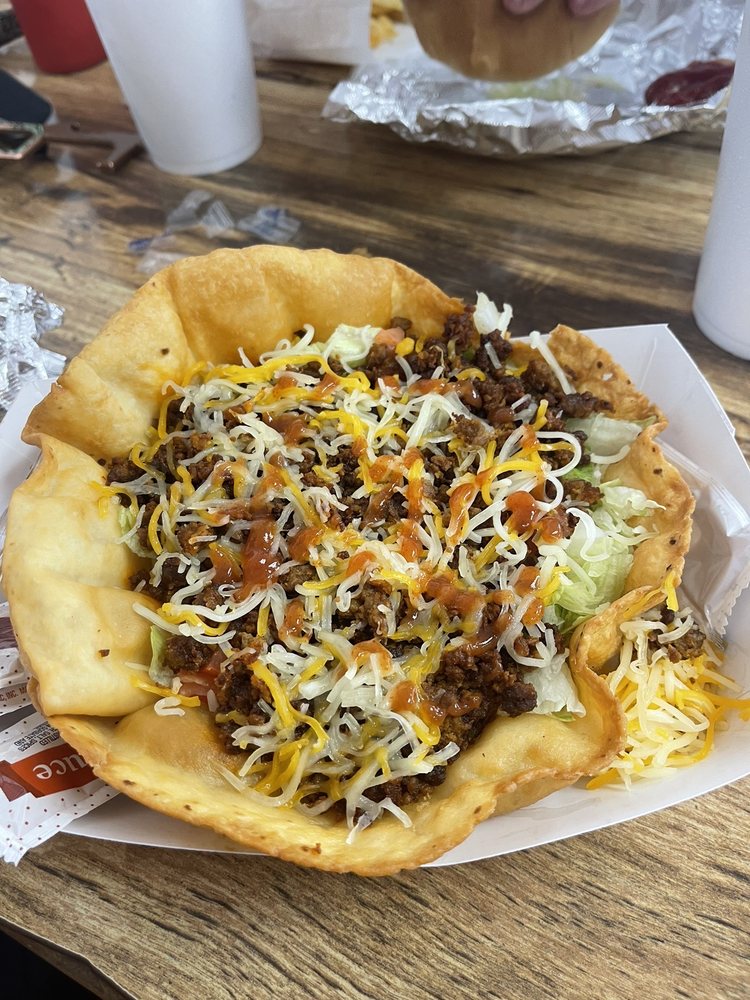 THE SPOT Updated September 2024 11 Photos & 11 Reviews 205 E