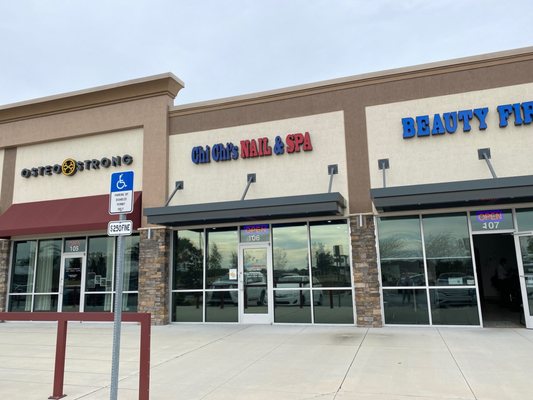 CHI CHI’S NAIL & SPA - 5625 Seven Mile Dr, Wildwood, Florida - Nail