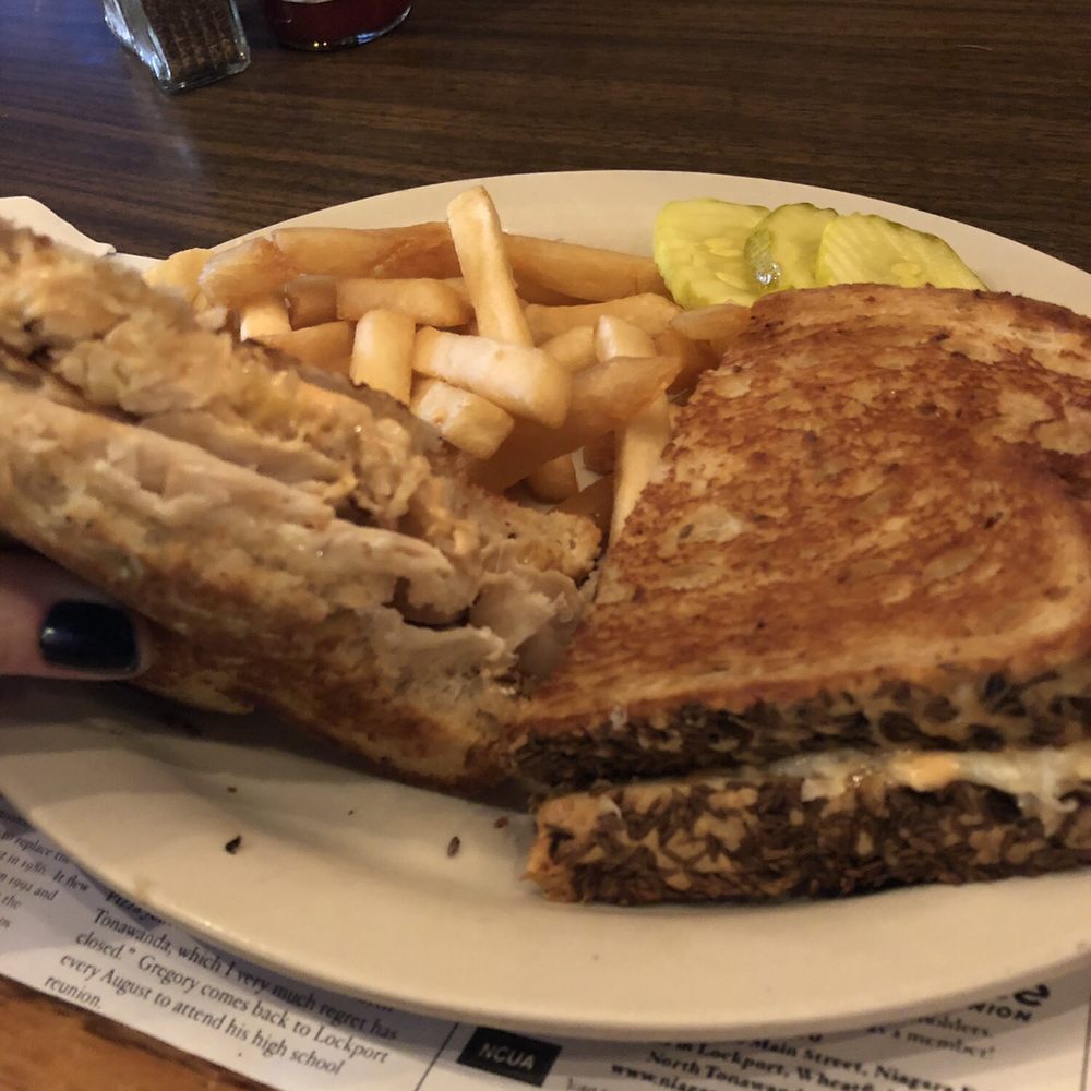 Apple Granny - The Rachel - American Near Me - Lewiston, New York
