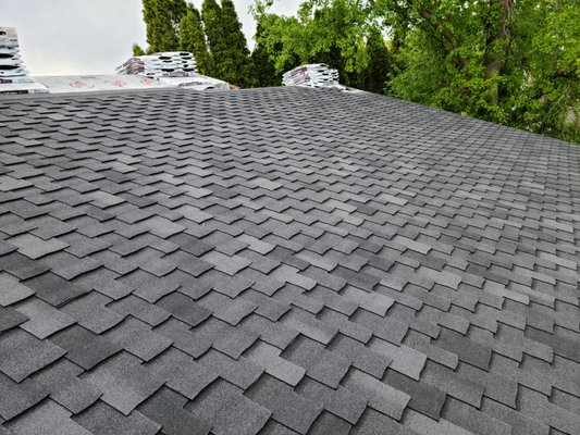 Elias Construction Services Logo