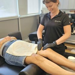ProClinix Sports Physical Therapy & Chiropractic - Tarrytown NY - ProClinix Tarrytown Katie Streeter, PTA providing soft tissue manipulation on this patient