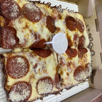Jet's Pizza - 4 Corner Pizza. I love me some Jets!! - Pizza Near Me - Memphis, Tennessee