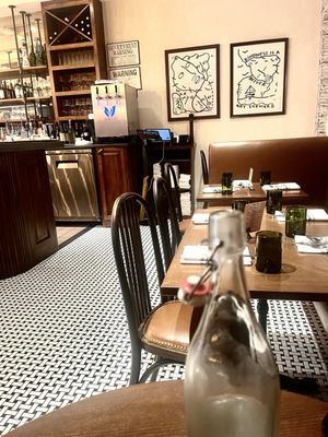 Café Deux by null