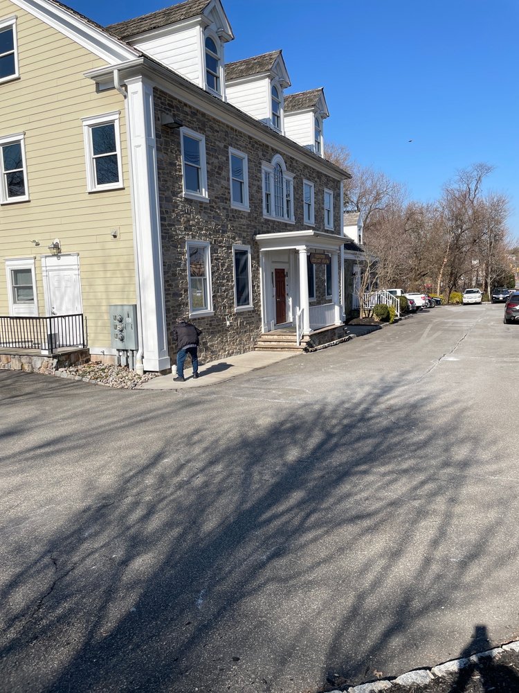 FLEMINGTON VETERINARY HOSPITAL Updated August 2024 20 Reviews 54