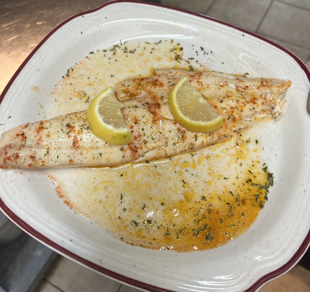 CHC Restaurant & Pizza, North Jackson Roadtrippers