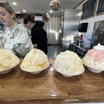 Get Lost - 3 Shaka coladas and one strawberry/mango - Desserts Near Me - Virginia Beach, Virginia