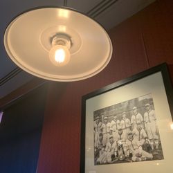 Kelseys Original Roadhouse - Kelsey's lighting and photo decor