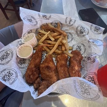 The Spoke on Center - Chicken strips and hand cut fries - American Near Me - Moab, Utah The Spoke on Center - Chicken strips and hand cut fries - American Near Me - Moab, Utah