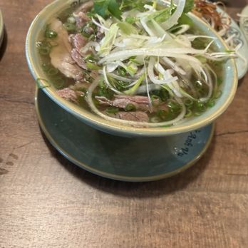 Pho Anh Vu - Vietnamese Near Me - Vancouver, British Columbia