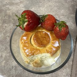 Panaderia La Favorita - Their biscuit... I added strawberries and cream