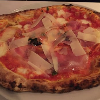 Reginella - Pizza Near Me - Madrid, M