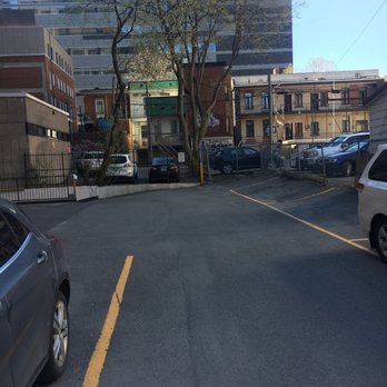 L'Appartement Hôtel - Only onsite parking outside - Hotels Near Me - Montreal, Quebec L'Appartement Hôtel - Only onsite parking outside - Hotels Near Me - Montreal, Quebec
