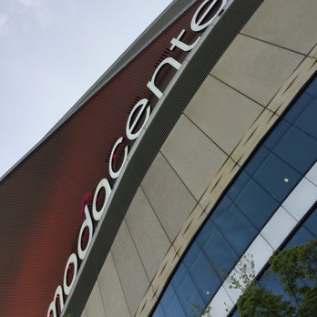 Moda Center - Outside - Stadiums & Arenas Near Me - Portland, Oregon