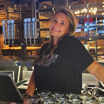 New Realm Brewing - Bartender - Brewpubs Near Me - Charleston, South Carolina New Realm Brewing - Bartender - Brewpubs Near Me - Charleston, South Carolina