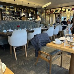 The Swan - Inside