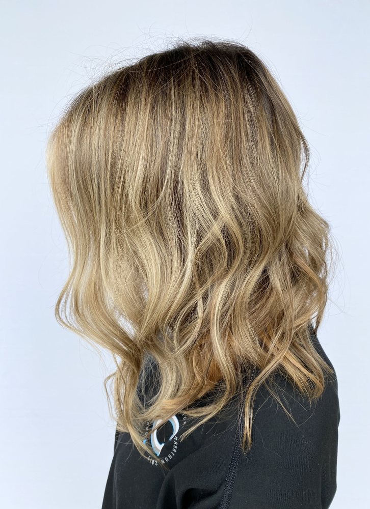 Studio 100 Hair + Design Logo