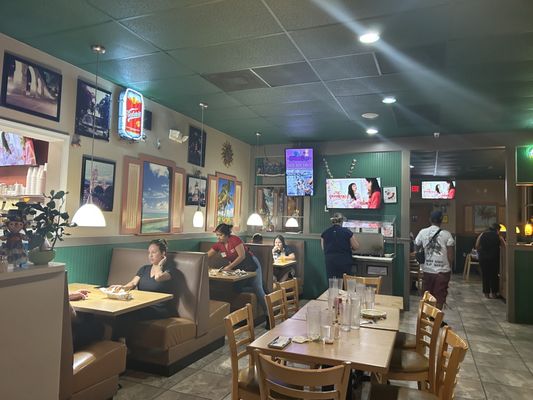 Taqueria Morelia by null