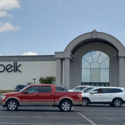 Belk Outlet - Main Entrance