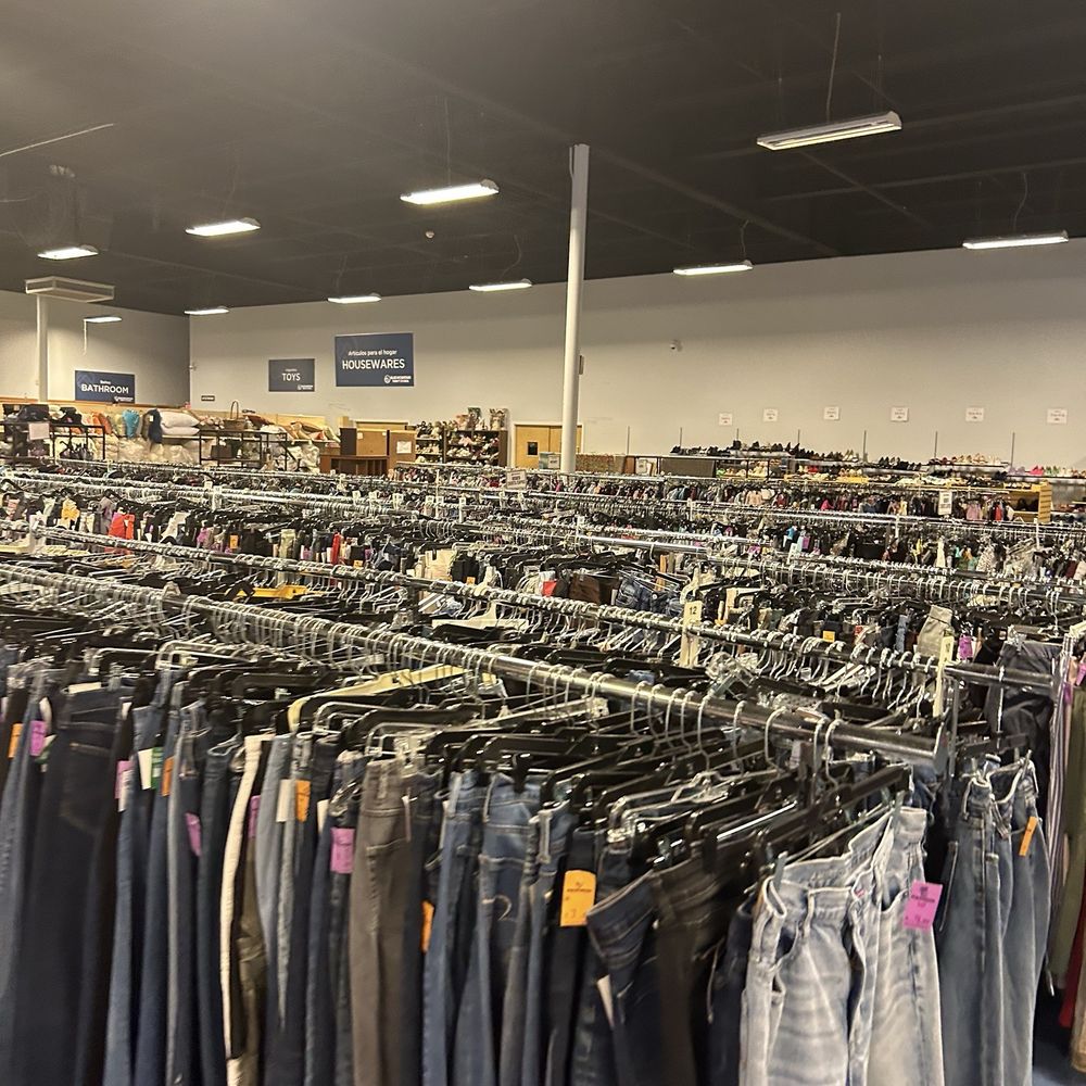 Blue Mountain Thrift Store - Thrift Stores Near Me - Palmyra, Pennsylvania Blue Mountain Thrift Store - Thrift Stores Near Me - Palmyra, Pennsylvania