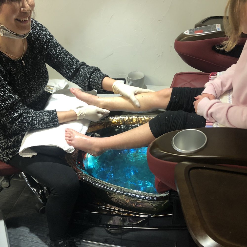 Beauty Gala - Great with kids mani-pedi - Nail Salons Near Me - Mississauga, Ontario