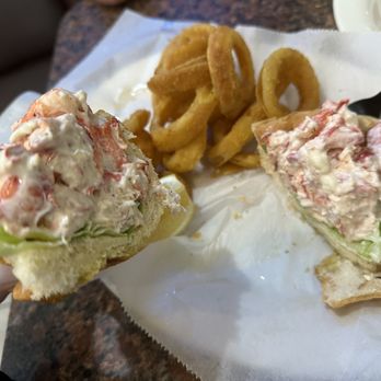 Nick's Bistro - Lobster Roll - Pizza Near Me - Revere, Massachusetts