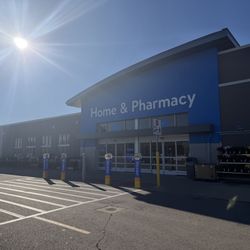 Walmart Supercenter - Outside