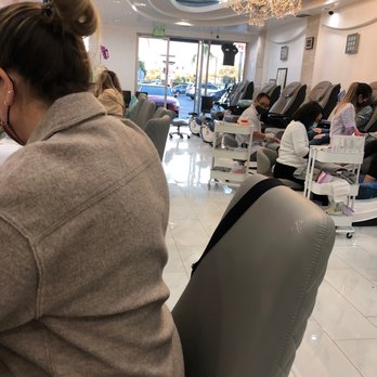Kai Nails & Spa - First visit, here for short coffin acrylic with fall color - Nail Salons Near Me - San Diego, California Kai Nails & Spa - First visit, here for short coffin acrylic with fall color - Nail Salons Near Me - San Diego, California