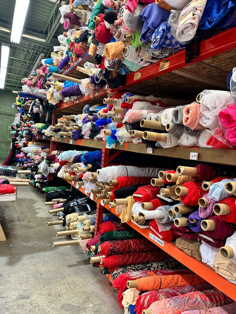 FABRICS WORLD USA Updated September 2024 223 Photos & 16 Reviews