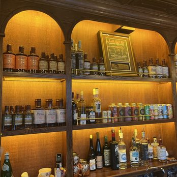 New Scotland Spirits Tasting Room - Wine Tasting Room Near Me - Albany, New York