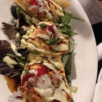 Restaurant 604 - spicy ahi tostidas - Breakfast & Brunch Near Me - Honolulu, Hawaii