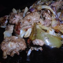 Ready Randy's Sports Bar & Grill - Chicken fajita fixin's, close-up.