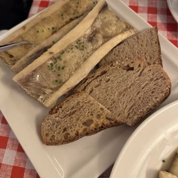 Chez Fernand - bone marrow - French Near Me - Paris, 75 Chez Fernand - bone marrow - French Near Me - Paris, 75
