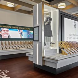 The International Tennis Hall Of Fame - Brand new: The Hall of Famers' Gallery