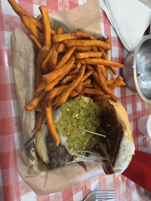 Lucy's Big Burgers by null