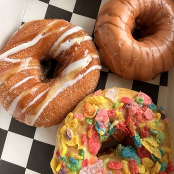 PURVÉ Donut Stop - Love in a box! - Donuts Near Me - Honolulu, Hawaii PURVÉ Donut Stop - Love in a box! - Donuts Near Me - Honolulu, Hawaii
