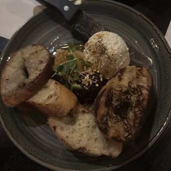 VAI's Italian Inspired- Kitchen + Bar - Italian Near Me - Naperville, Illinois